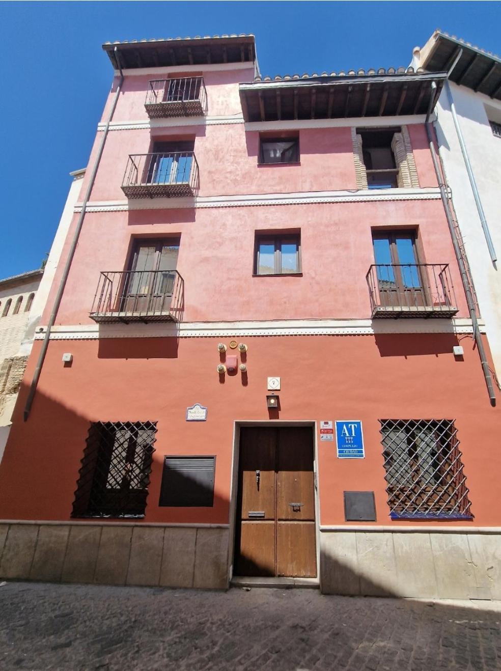 Adanar-Apartamentos Muralla Ziri グラナダ エクステリア 写真