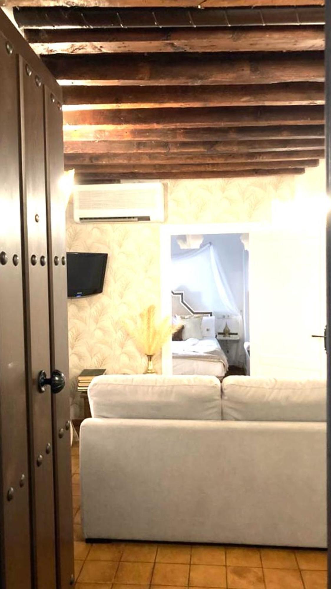 Adanar-Apartamentos Muralla Ziri グラナダ エクステリア 写真